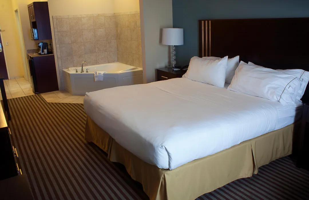 Home2 Suites By Hilton Youngstown-1